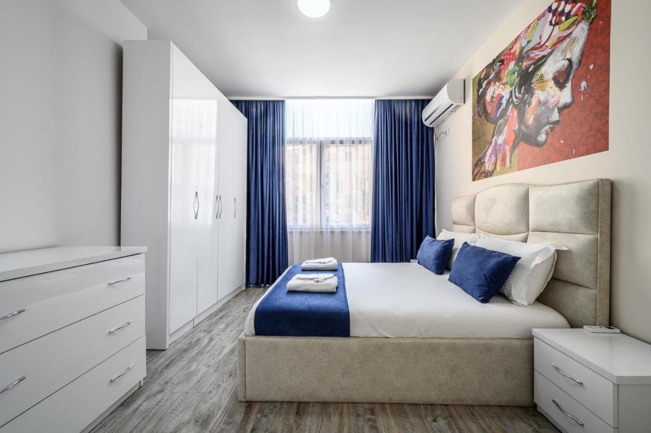 Miku Apartment-Modernly Designed Downtown Tiranë Eksteriør bilde