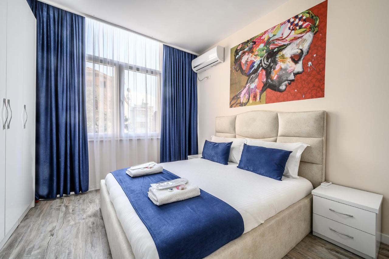 Miku Apartment-Modernly Designed Downtown Tiranë Eksteriør bilde