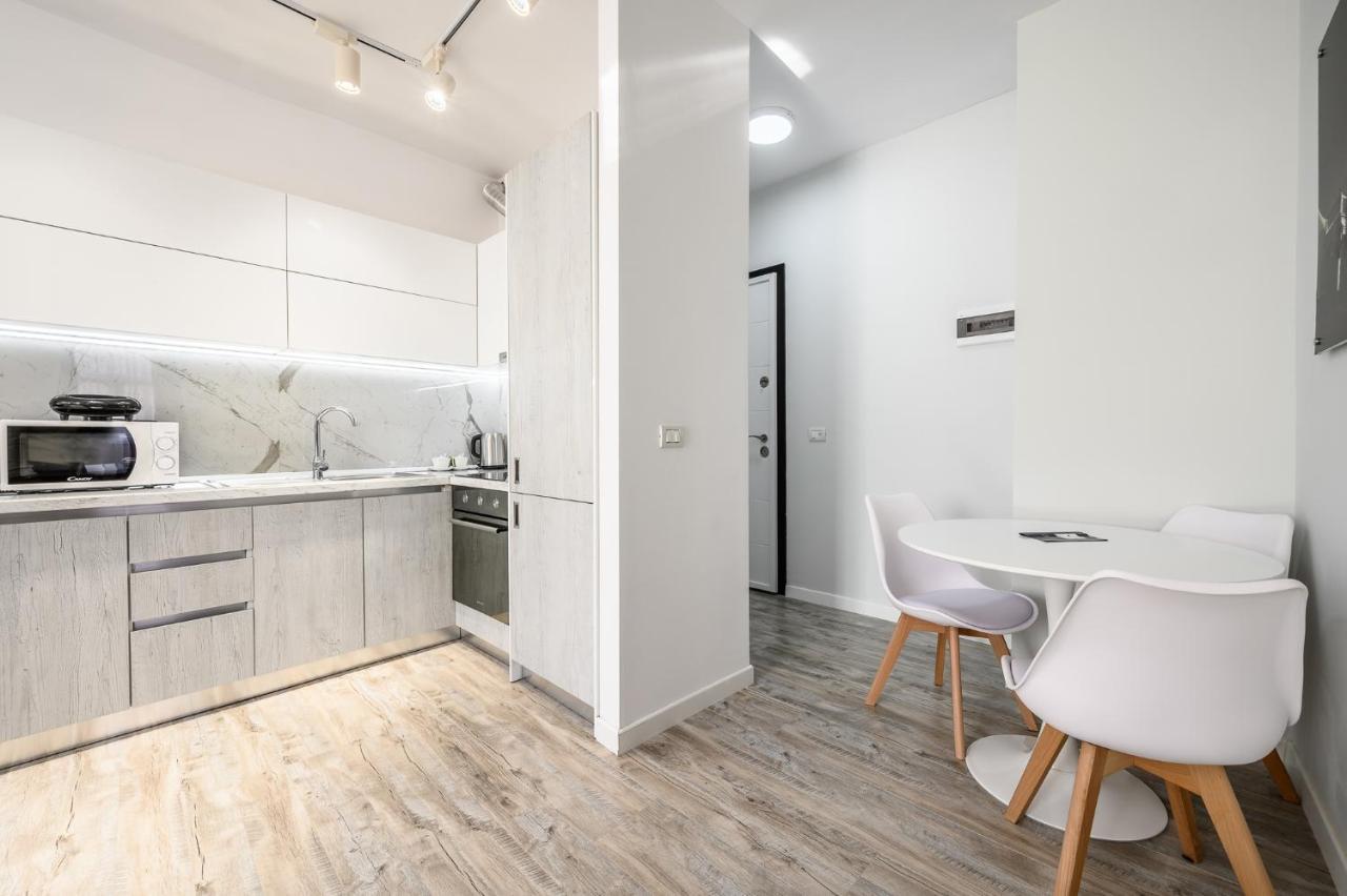 Miku Apartment-Modernly Designed Downtown Tiranë Eksteriør bilde