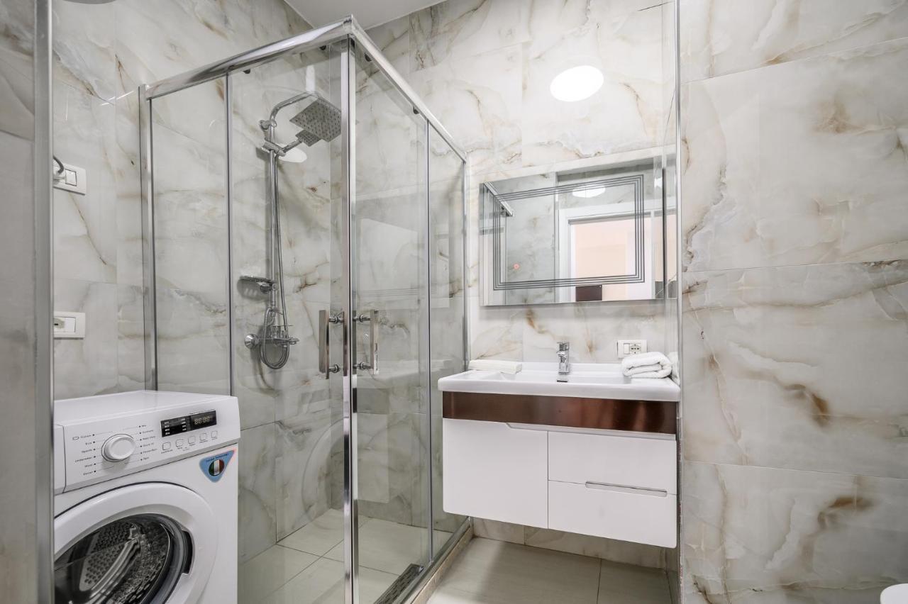 Miku Apartment-Modernly Designed Downtown Tiranë Eksteriør bilde