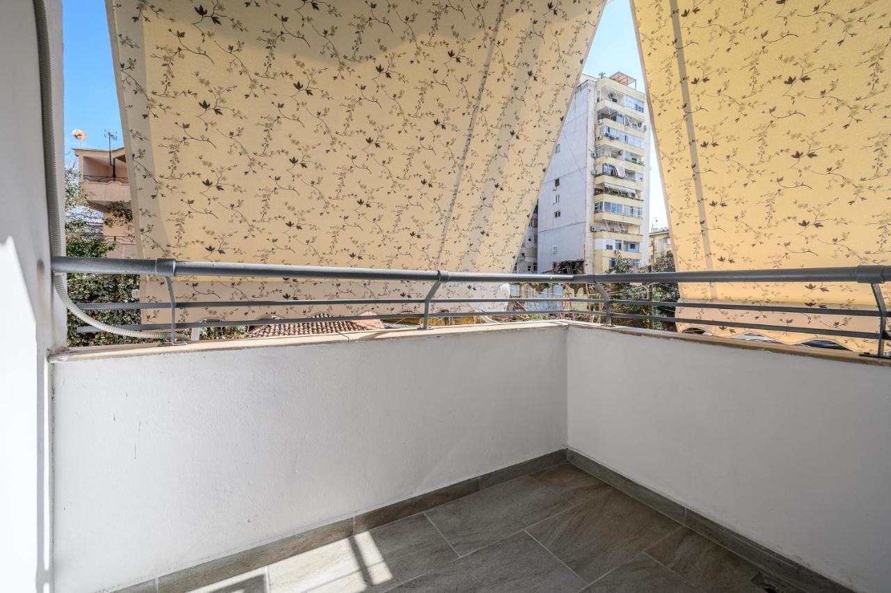 Miku Apartment-Modernly Designed Downtown Tiranë Eksteriør bilde