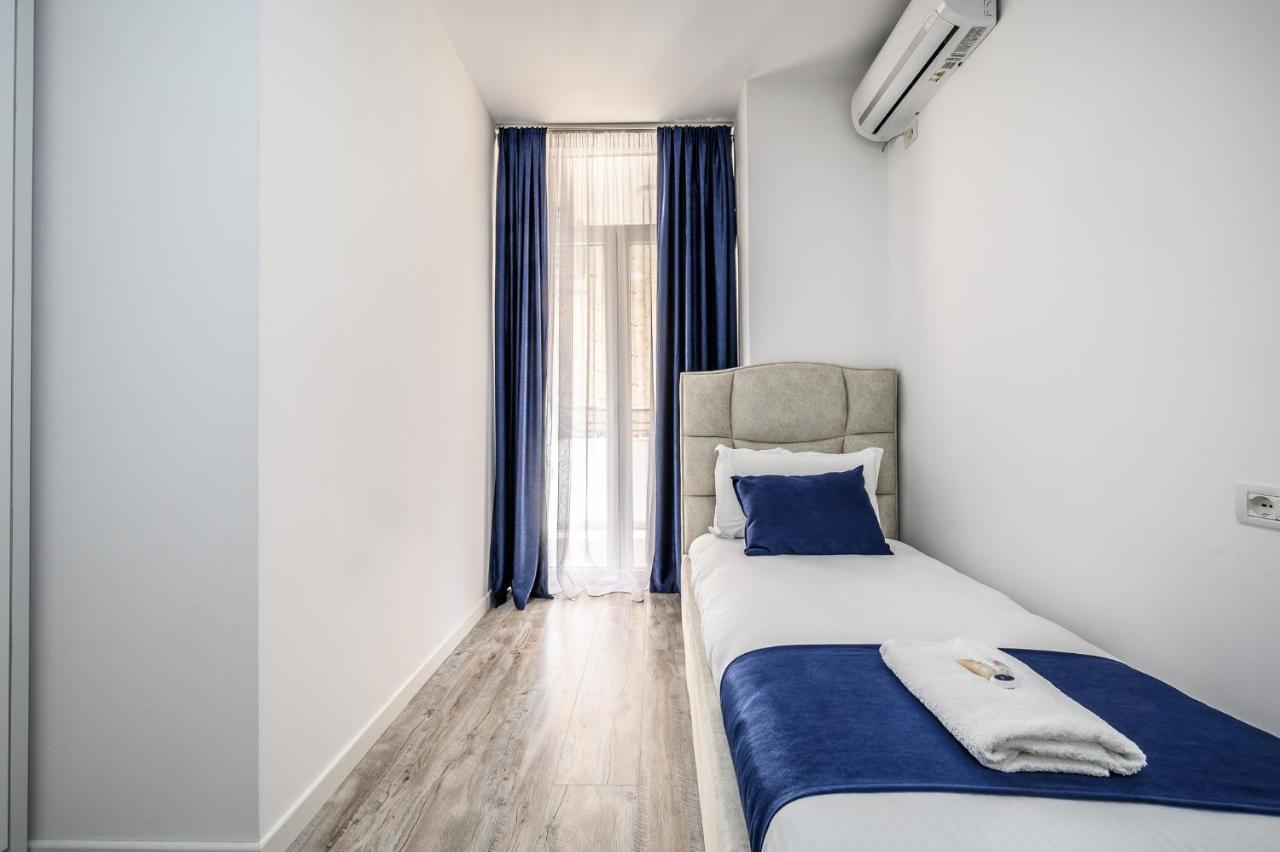 Miku Apartment-Modernly Designed Downtown Tiranë Eksteriør bilde