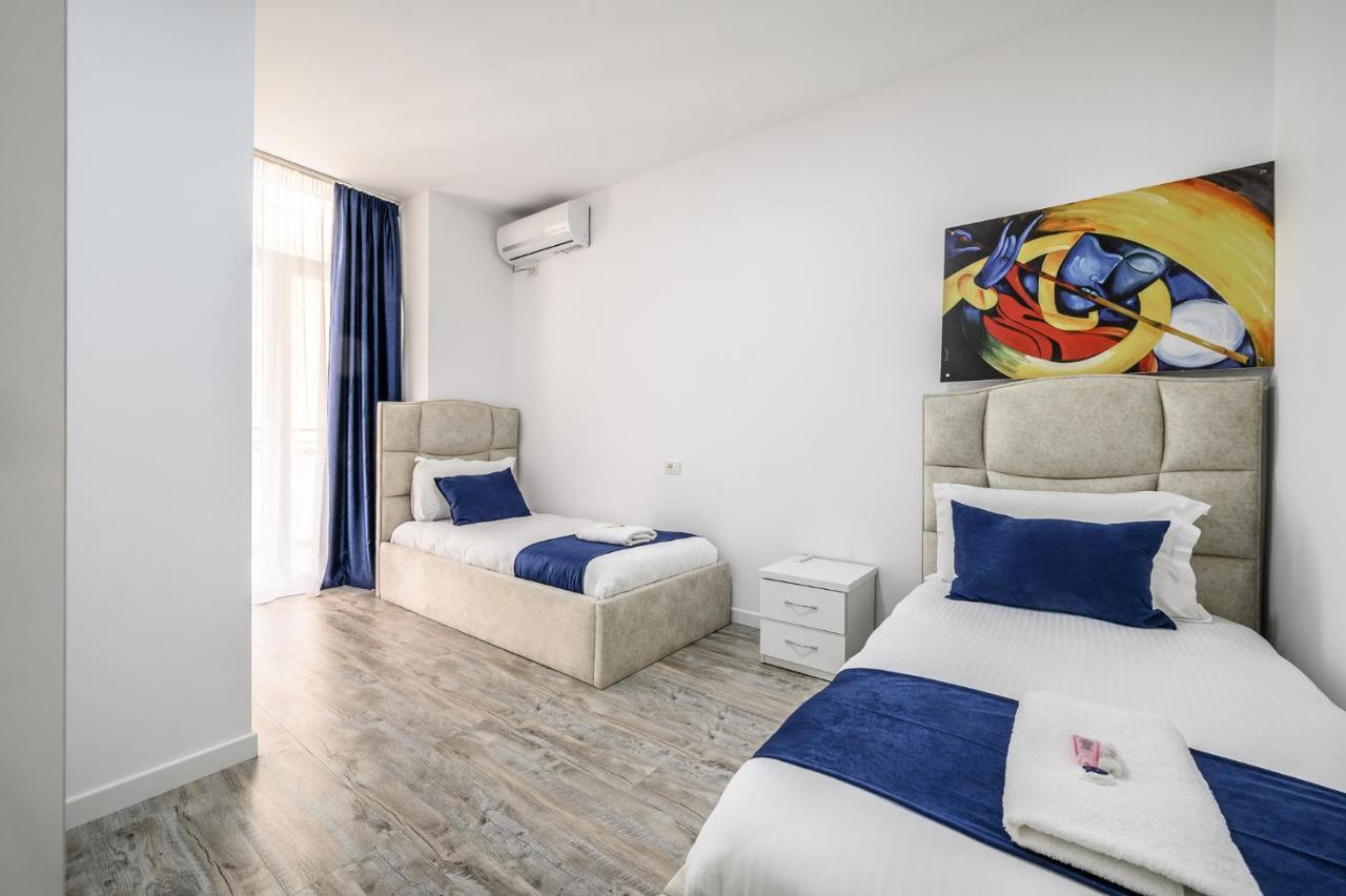 Miku Apartment-Modernly Designed Downtown Tiranë Eksteriør bilde